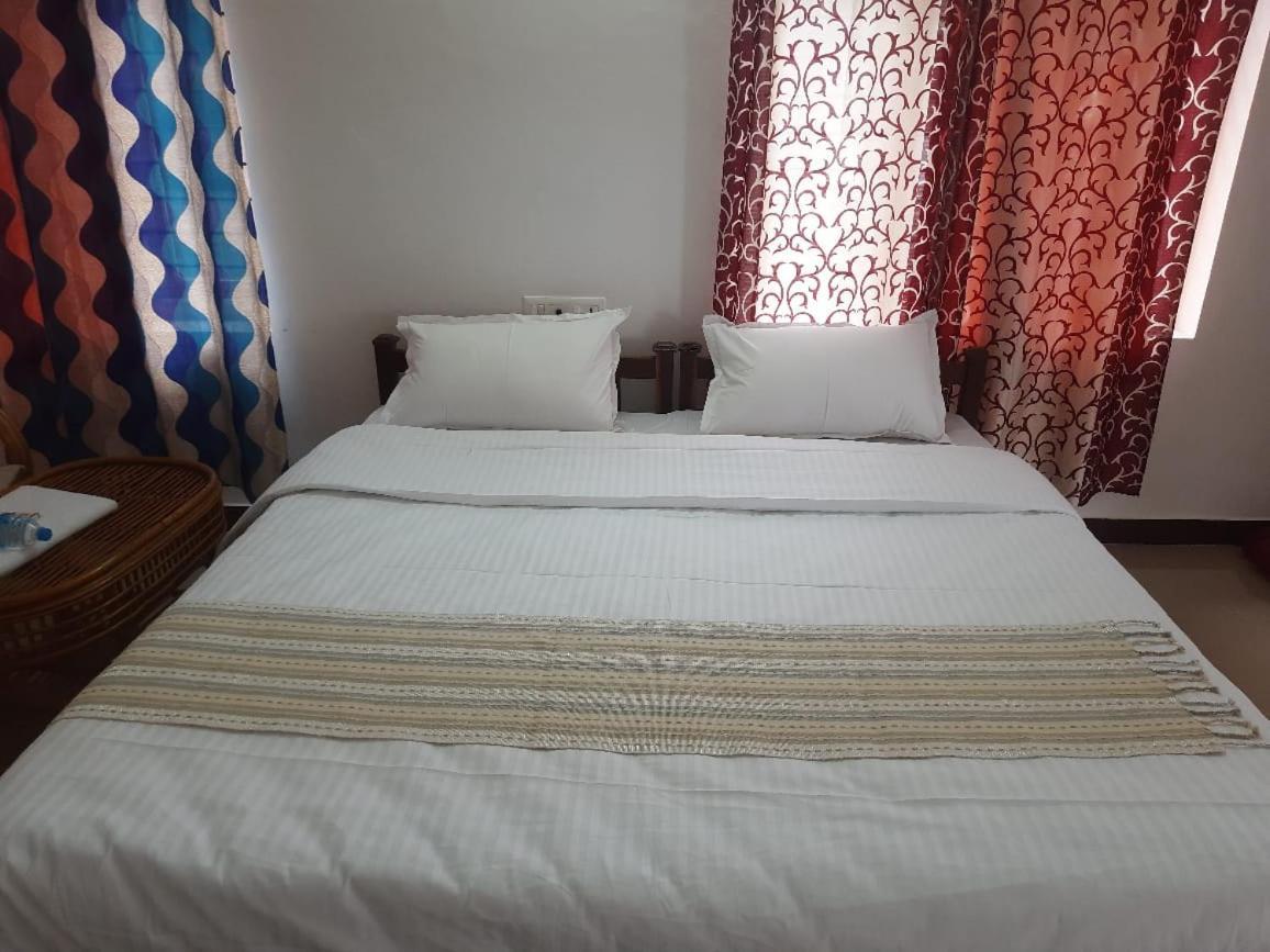 Quadriya Palace Thekkady Extérieur photo